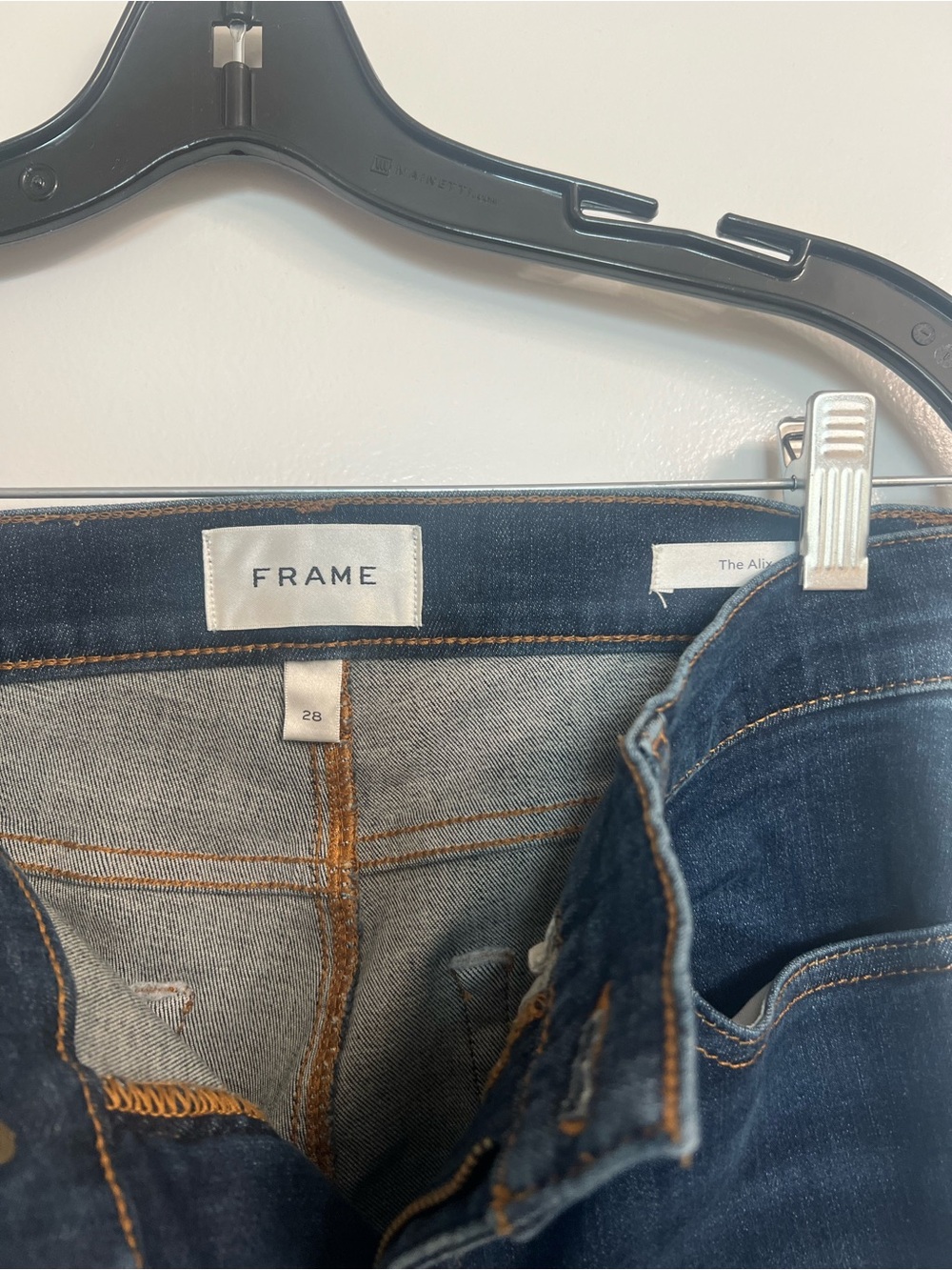 NEW Frame Denim x Alix High-Rise Skinny Jeans in Flaunt Size 28 - Picture 4 of 7